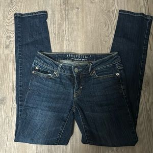 Women’s Aeropostale jeans.